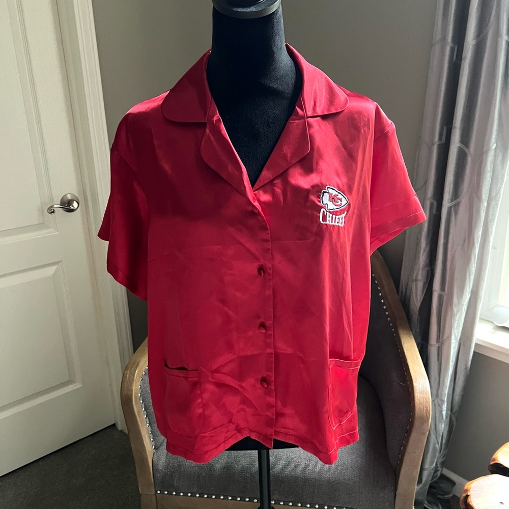 Women's Chiefs Red Button-Up Pajama Top, Shorts and Pants